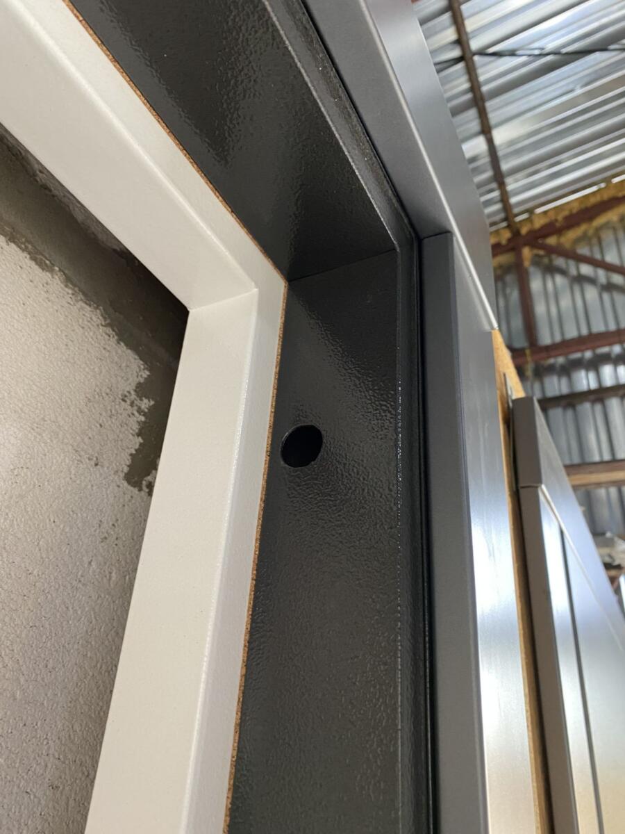 Redfort Marseille Windowed 860 Composite