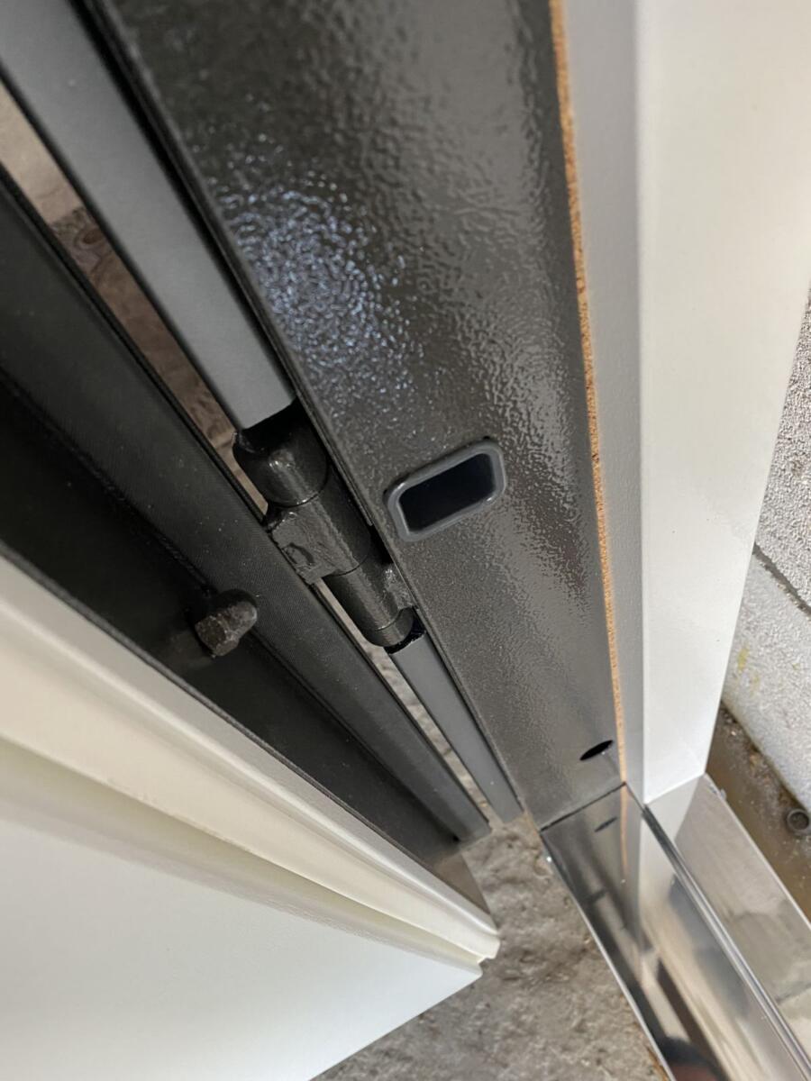 Redfort Marseille Windowed Double 12000 Composite